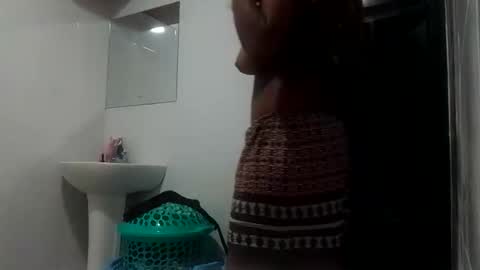 Caramel online show from 09-16-25, 04:52