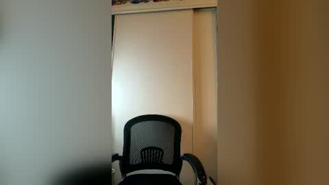 pretttykittty88 online show from 07-25-26, 09:51