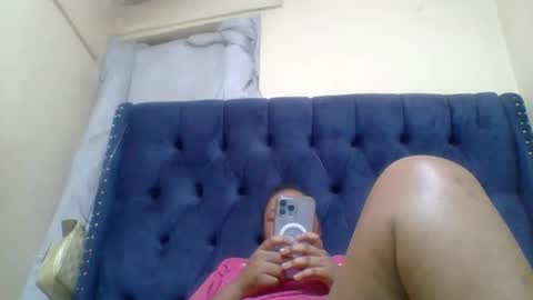 Snapshot of pretty1_lioness chatting on 02-18-26, 09:05 pretty1_lioness online show from 02-18-26, 09:05