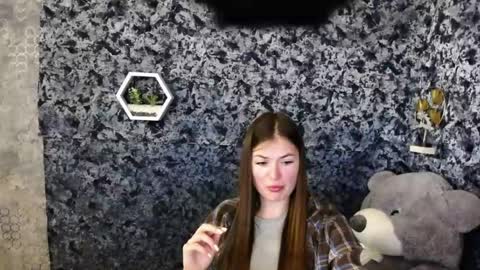 Snapshot of pretty_angell_ chatting on 06-04-26, 06:30 anna online show from 06-04-26, 06:30