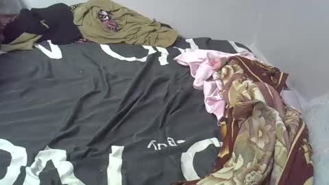 pretty_barbz online show from 03-03-25, 02:26