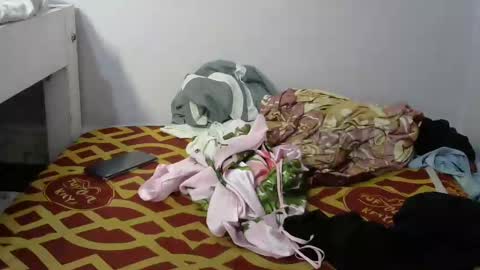 pretty_barbz online show from 03-10-25, 04:25