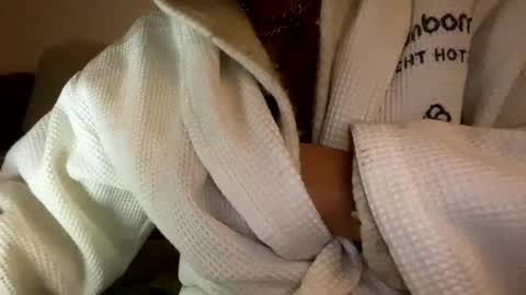 Snapshot of pretty_boy_jack chatting on 12-03-24, 02:14 pretty_boy_jack online show from 12-03-24, 02:14