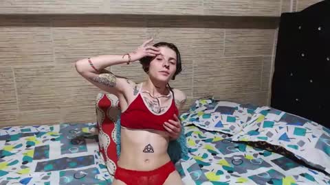 Snapshot of pretty_cristal22 chatting on 01-18-25, 02:03 pretty_cristal22 online show from 01-18-25, 02:03
