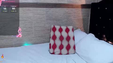 Snapshot of pretty_cristal22 chatting on 11-09-25, 01:04 pretty_cristal22 online show from 11-09-25, 01:04