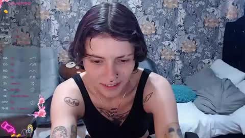 Snapshot of pretty_cristal22 chatting on 06-15-26, 03:36 pretty_cristal22 online show from 06-15-26, 03:36