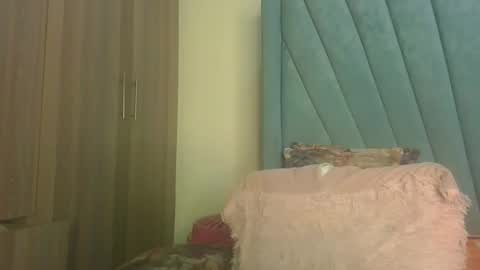 pretty_fel online show from 11-08-25, 12:55