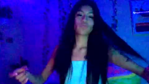pretty_girl828687 online show from 10-14-25, 04:35