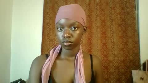 Snapshot of pretty_hearts chatting on 03-01-26, 02:46 Shillah online show from 03-01-26, 02:46