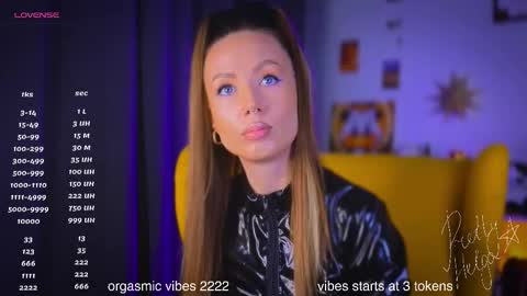 Snapshot of pretty_helga chatting on 09-17-25, 09:22 pretty_helga online show from 09-17-25, 09:22