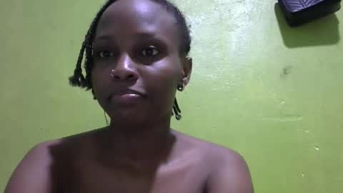 Snapshot of pretty_hotbaby chatting on 11-10-25, 09:36 pretty_hotbaby online show from 11-10-25, 09:36
