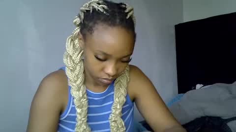 Snapshot of pretty_jazminee chatting on 06-13-26, 01:53 pretty jazminee online show from 06-13-26, 01:53