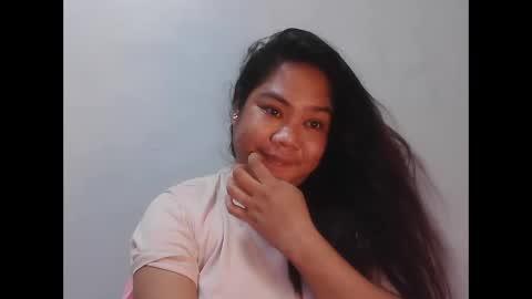 Snapshot of pretty_jewel05 chatting on 09-09-25, 09:36 pretty_jewel05 online show from 09-09-25, 09:36