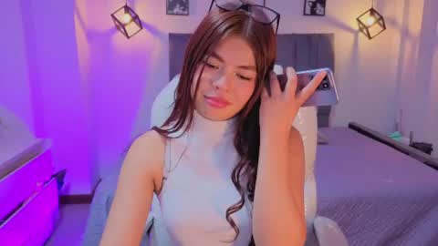 Snapshot of pretty_johnson_ chatting on 06-11-26, 05:16 pretty online show from 06-11-26, 05:16