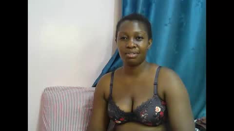 pretty_kylah online show from 10-01-25, 06:58