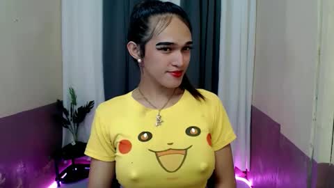 pretty_lady_kitty online show from 04-06-26, 12:28