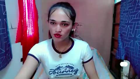 Snapshot of pretty_lady_kitty chatting on 05-03-26, 12:49 pretty_lady_kitty online show from 05-03-26, 12:49