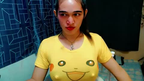 Snapshot of pretty_lady_kitty chatting on 06-10-26, 05:01 pretty_lady_kitty online show from 06-10-26, 05:01