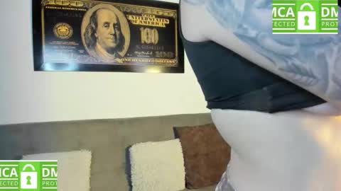 Snapshot of pretty_lana01 chatting on 11-29-25, 10:24 pretty lana online show from 11-29-25, 10:24