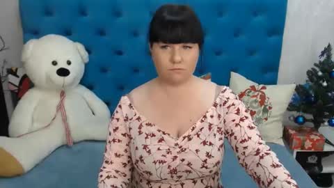 pretty_malika online show from 01-10-25, 07:57