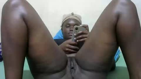 Snapshot of pretty_melan chatting on 03-06-26, 06:15 pretty_melan online show from 03-06-26, 06:15