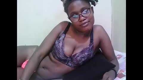 pretty_mellan online show from 01-24-25, 12:20