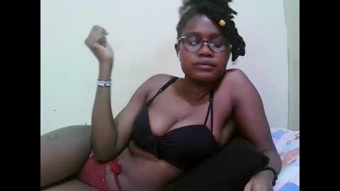 pretty_mellan online show from 01-31-25, 10:31
