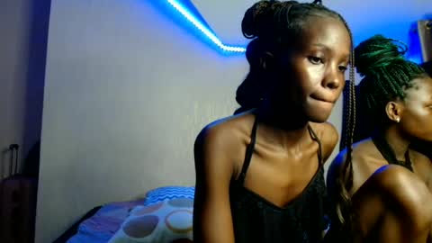 Snapshot of pretty_nyra chatting on 06-21-26, 07:27 Nyra online show from 06-21-26, 07:27