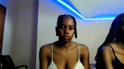 Snapshot of pretty_nyra chatting on 06-25-26, 05:23 Nyra online show from 06-25-26, 05:23