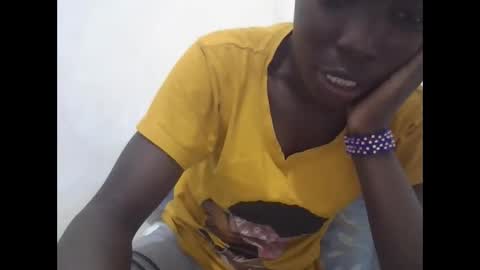 pretty_petite_ebony online show from 12-06-24, 01:18