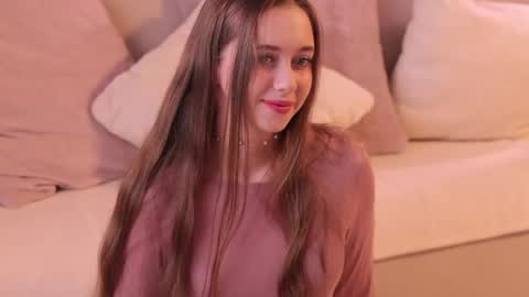 Snapshot of pretty_princess_elina chatting on 04-17-26, 09:56 Elina online show from 04-17-26, 09:56