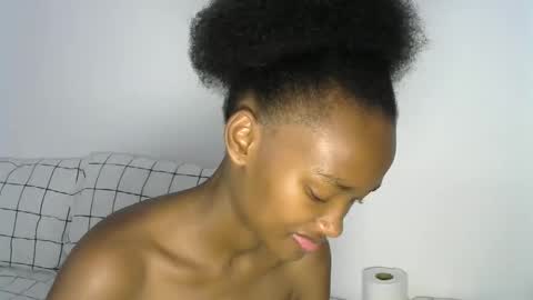 Pretty doll online show from 11-18-25, 07:35