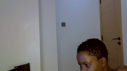 Snapshot of pretty_scooper chatting on 06-04-26, 09:21 pretty_scooper online show from 06-04-26, 09:21