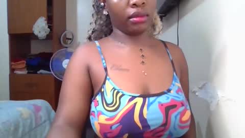 Snapshot of pretty_shila chatting on 05-19-26, 01:56 pretty_shila online show from 05-19-26, 01:56