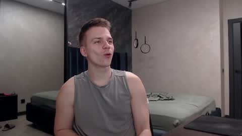 Snapshot of pretty_sweety chatting on 06-20-26, 03:59 Justin online show from 06-20-26, 03:59