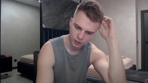 Snapshot of pretty_sweety chatting on 06-30-26, 07:53 Justin online show from 06-30-26, 07:53