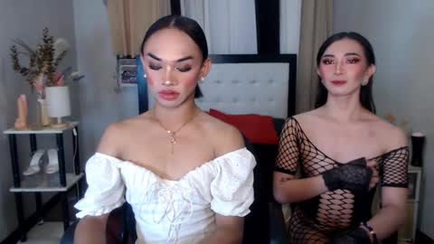 prettyakhira online show from 02-17-25, 09:35