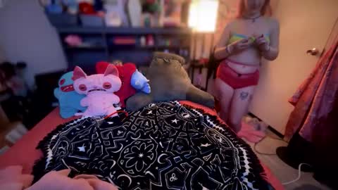 stacy online show from 03-28-26, 06:24