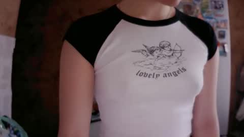 Bella online show from 02-22-26, 04:46