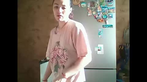 Bella online show from 06-04-26, 03:23