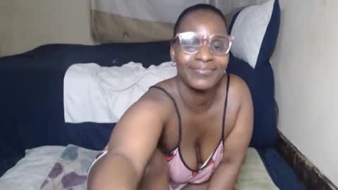 Snapshot of prettyblack25 chatting on 03-22-26, 11:30 Cindy online show from 03-22-26, 11:30