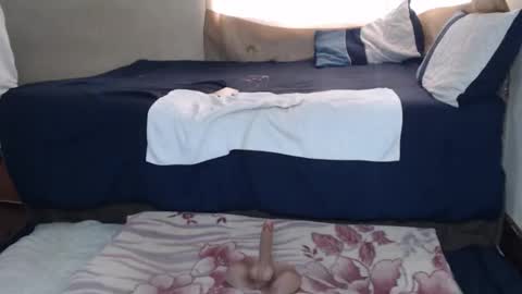 Snapshot of prettyblack25 chatting on 04-15-26, 10:55 Cindy online show from 04-15-26, 10:55