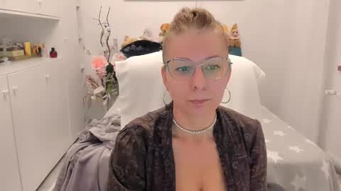 wilma online show from 11-22-25, 08:19