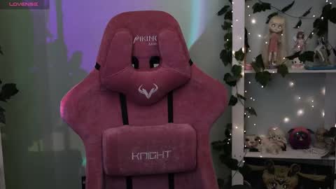 Violet online show from 01-11-26, 03:11