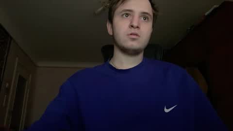 prettyboyhot01 online show from 03-08-25, 08:22