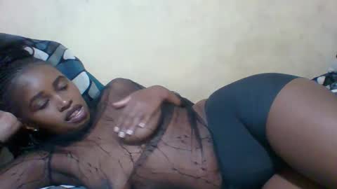 prettycarl_2 online show from 01-17-25, 06:04