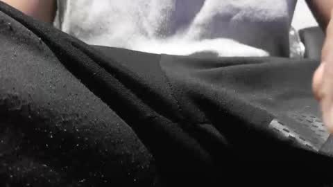 Snapshot of prettydaddyik6992 chatting on 05-18-26, 10:15 DADDYDICRICO6969 online show from 05-18-26, 10:15