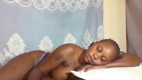 SHANIA online show from 09-16-25, 12:44