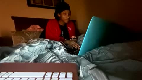 prettyfacefemale online show from 02-04-26, 02:28