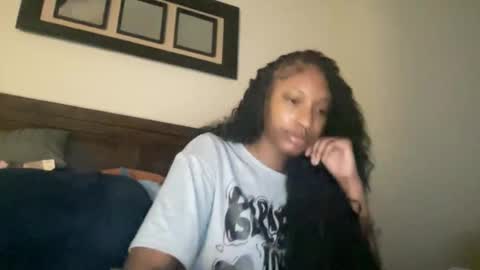 Snapshot of prettyfacefemale chatting on 03-08-26, 07:50 prettyfacefemale online show from 03-08-26, 07:50